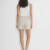The Limitless Short™ Mid-thigh – (Re)ssential Light The Limitless Short™ Mid-thigh – (Re)ssential Light