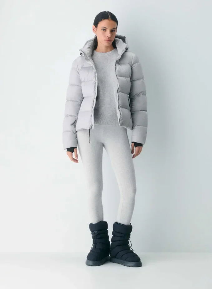 The SuperSnug Puff™ – Satin Flex™ The SuperSnug Puff™ – Satin Flex™