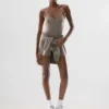 Top camiseta con cuello halter LIFE Essential Top camiseta con cuello halter LIFE Essential