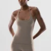 Top camiseta con cuello halter LIFE Essential Top camiseta con cuello halter LIFE Essential