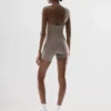 Top camiseta con cuello halter LIFE Essential Top camiseta con cuello halter LIFE Essential