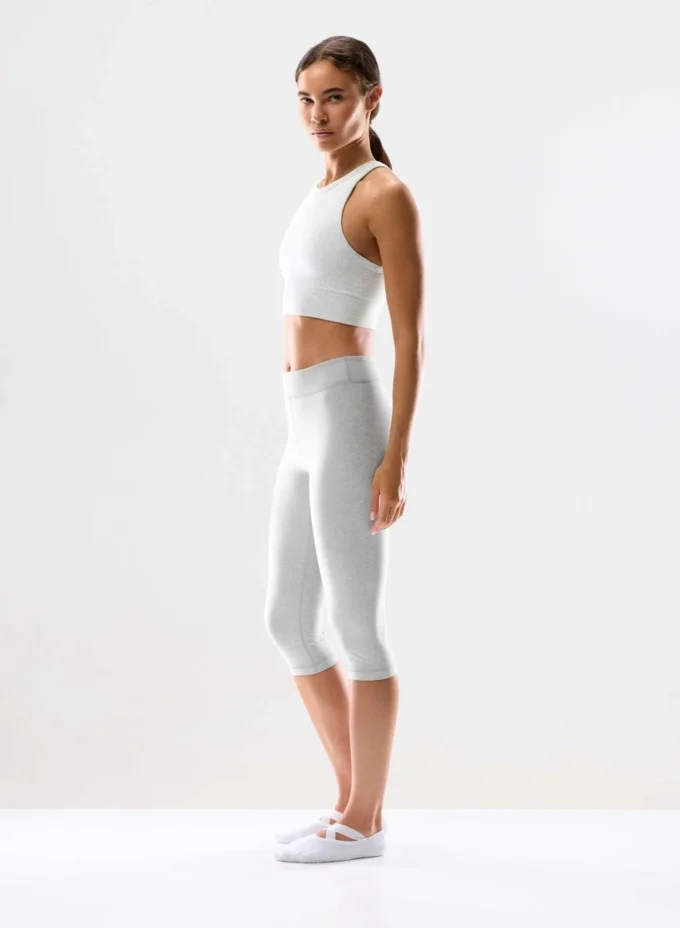 Top con sujetador CottonMelt™ Core