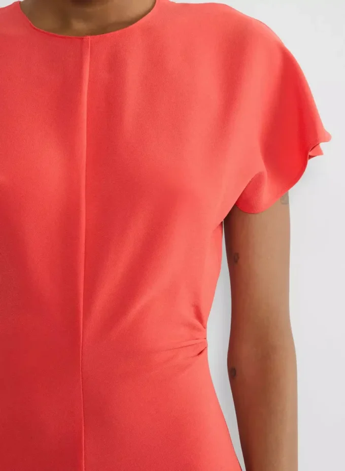 Vestido futurista Vestido futurista