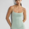 Vestido largo con tirantes y corte informal Vestido largo con tirantes y corte informal