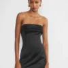 Vestido tubo de satén brillante Vestido tubo de satén brillante
