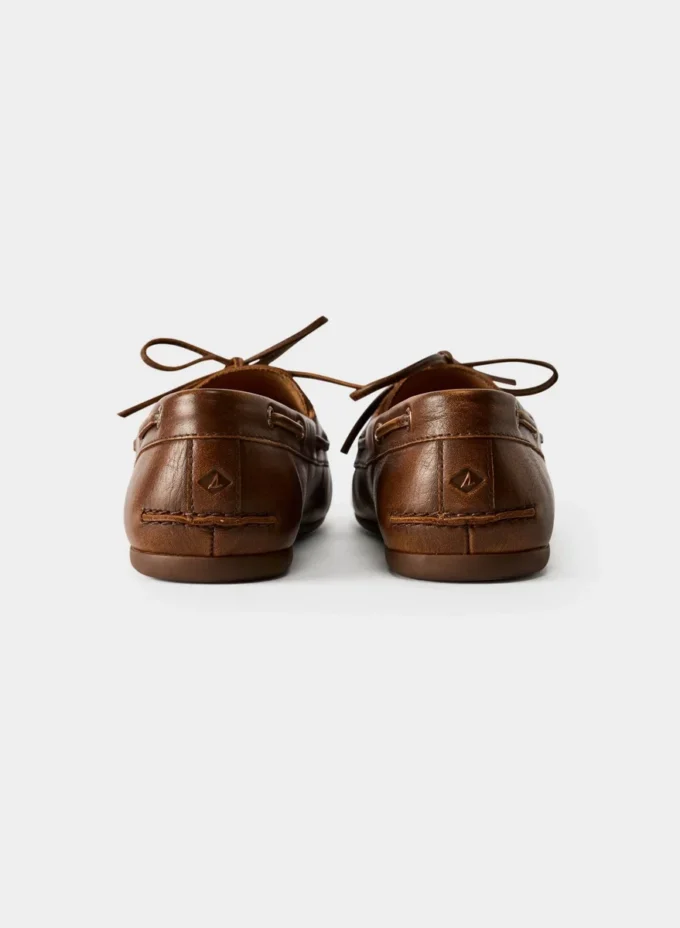 Zapatos náuticos estrechos Sperry x Aritzia – Cuero liso Zapatos náuticos estrechos Sperry x Aritzia – Cuero liso