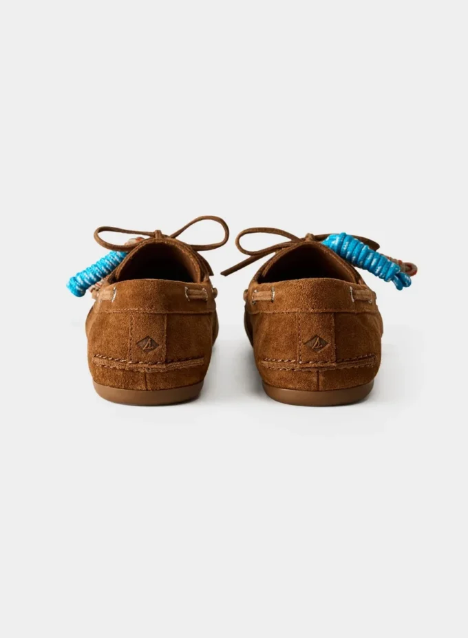 Zapatos náuticos estrechos Sperry x Aritzia – Piel de ante Zapatos náuticos estrechos Sperry x Aritzia – Piel de ante