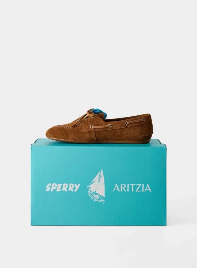 Zapatos náuticos estrechos Sperry x Aritzia – Piel de ante Zapatos náuticos estrechos Sperry x Aritzia – Piel de ante