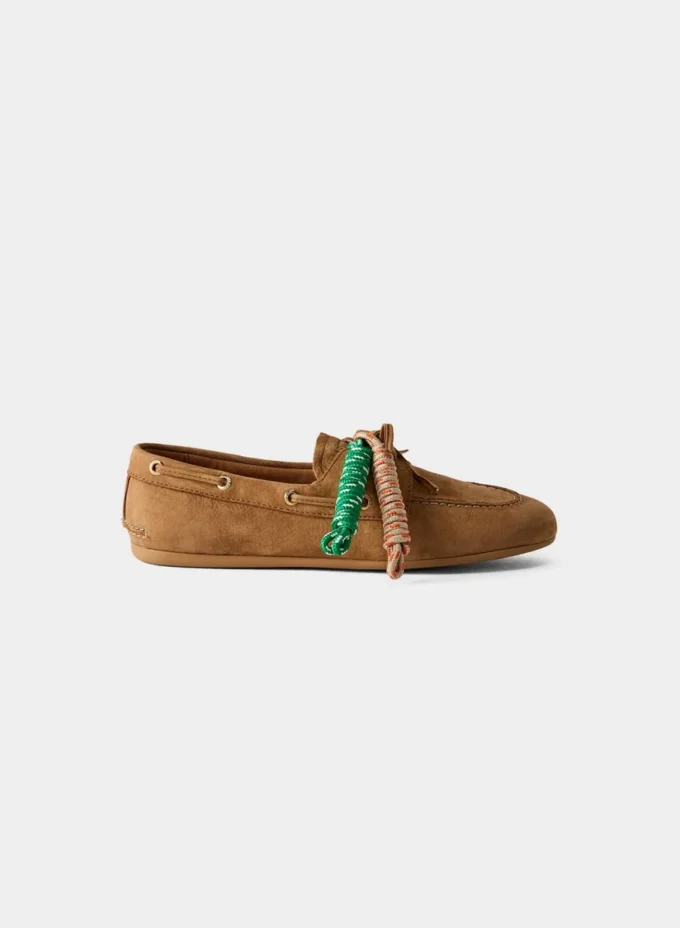 Zapatos náuticos estrechos Sperry x Aritzia – Piel nobuk Zapatos náuticos estrechos Sperry x Aritzia – Piel nobuk