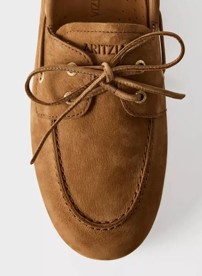 Zapatos náuticos estrechos Sperry x Aritzia – Piel nobuk Zapatos náuticos estrechos Sperry x Aritzia – Piel nobuk