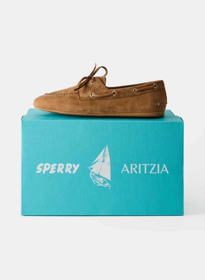 Zapatos náuticos estrechos Sperry x Aritzia – Piel nobuk Zapatos náuticos estrechos Sperry x Aritzia – Piel nobuk